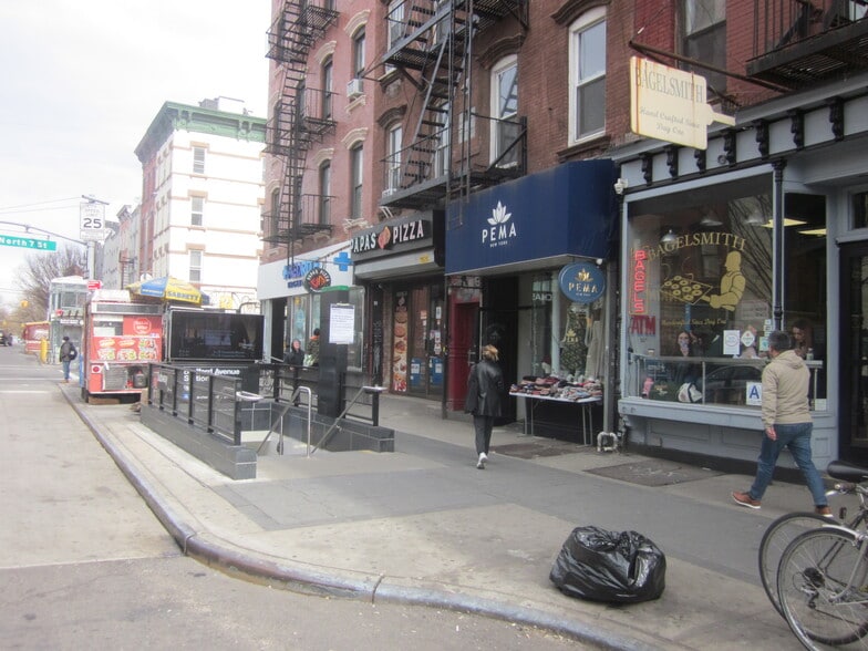 More Photos Of 102 S 6th St, Brooklyn Office For Lease