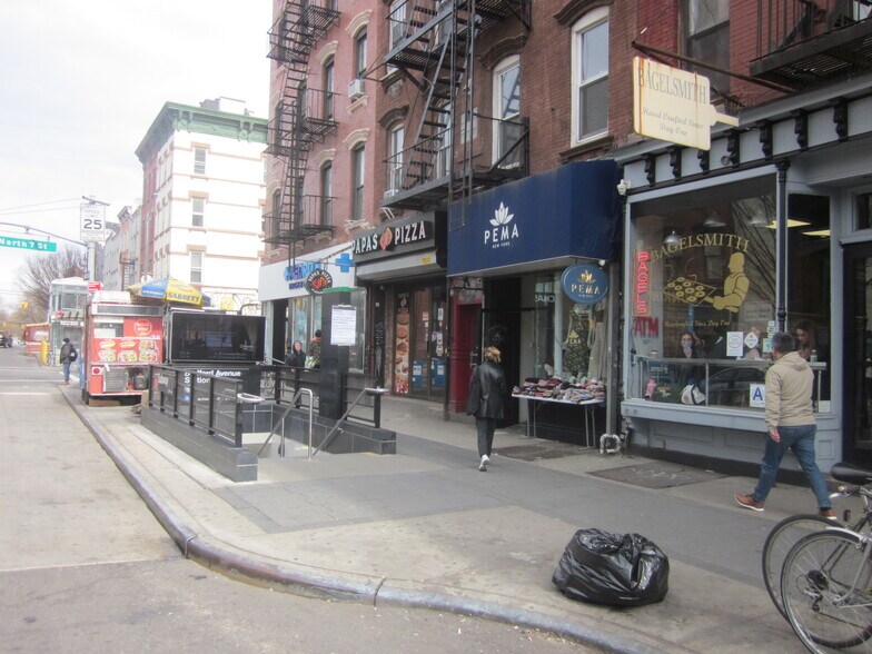 More Photos Of 102 S 6th St, Brooklyn Office For Lease