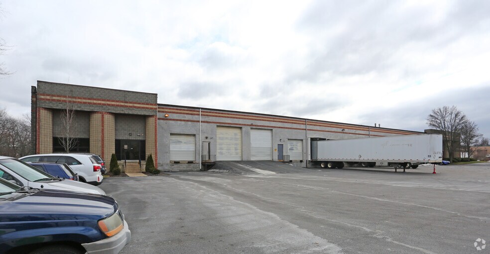 More Photos Of 841 Nina Way, Warminster Township Warehouse For Lease