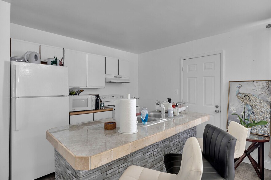 More Photos Of 912 Pohalski St, Key West Multifamily For Sale