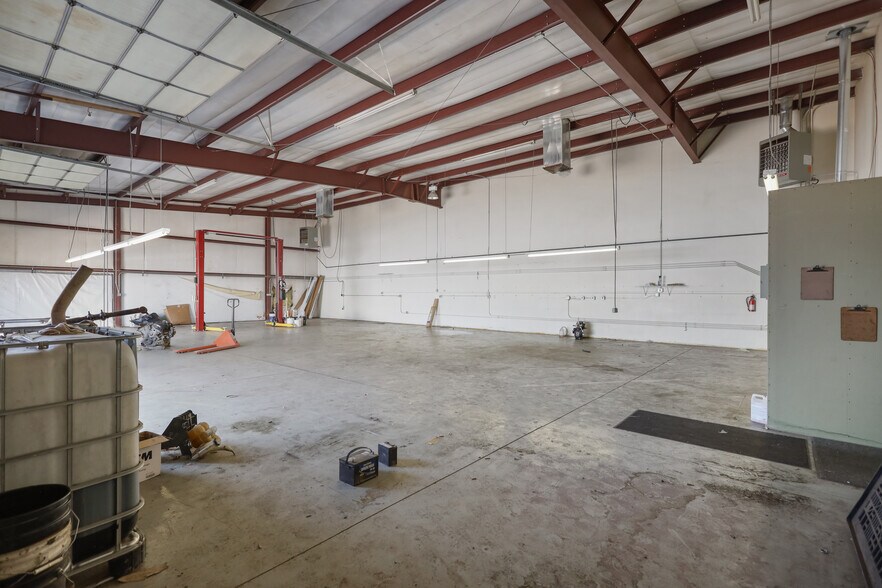 More Photos Of 854 Baseline Pl, Brighton Warehouse For Sale