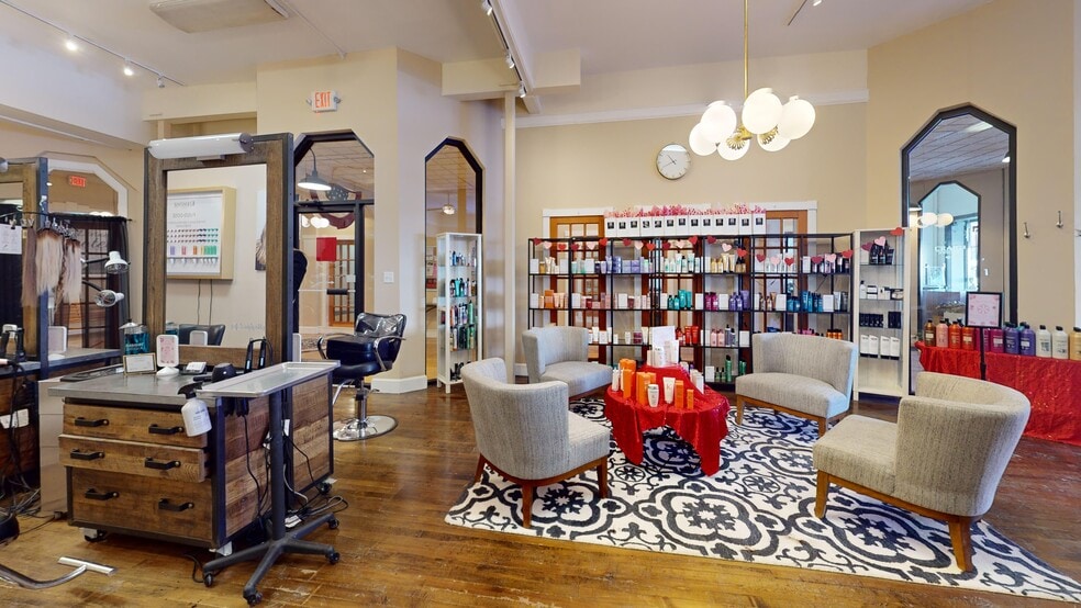 More Photos Of 33-39 N Main St, Wallingford Office For Lease