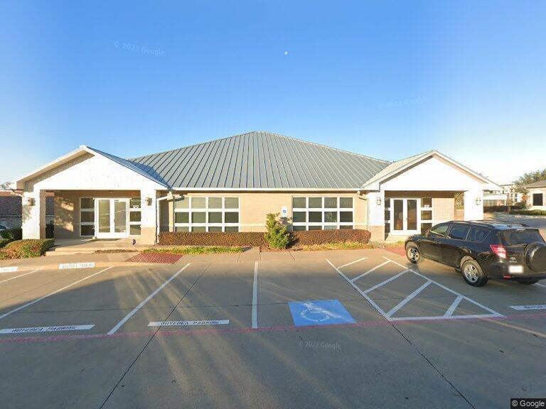 Primary Photo Of 3737 Mapleshade Ln, Plano Medical For Sale