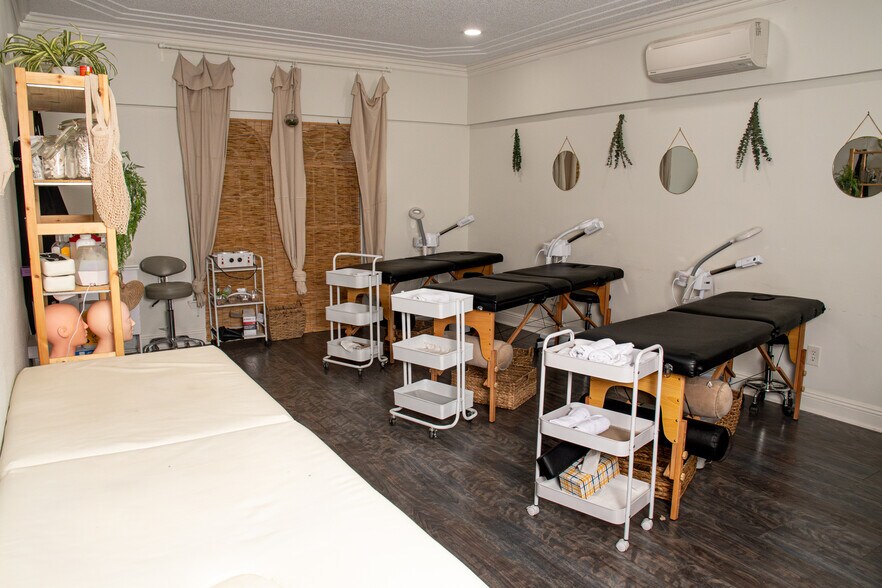 More Photos Of 23 E 8th St, Panama City Office Residential For Sale