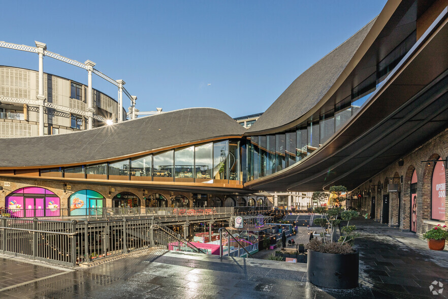 Primary Photo Of Kings Cross, London Storefront For Lease