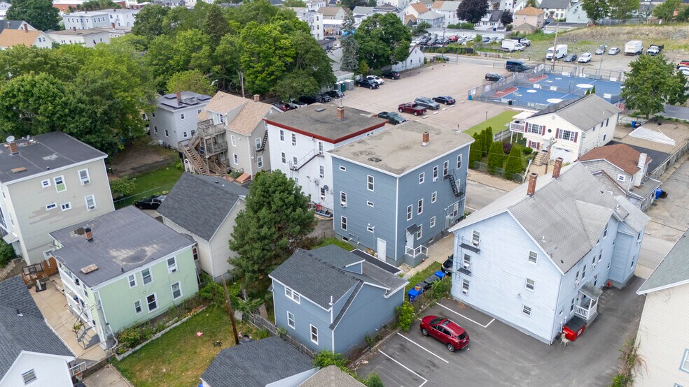 More Photos Of 116 Foundry St, Central Falls Apartments For Sale