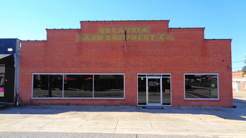 More Photos Of 111 W Ridgeley St, Atmore Storefront For Sale
