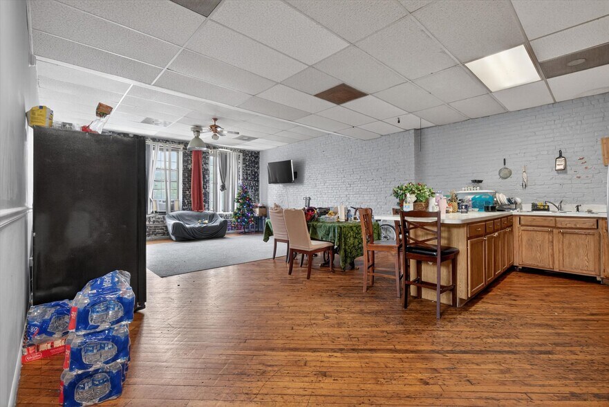 More Photos Of 22 N State St, York Multifamily For Sale