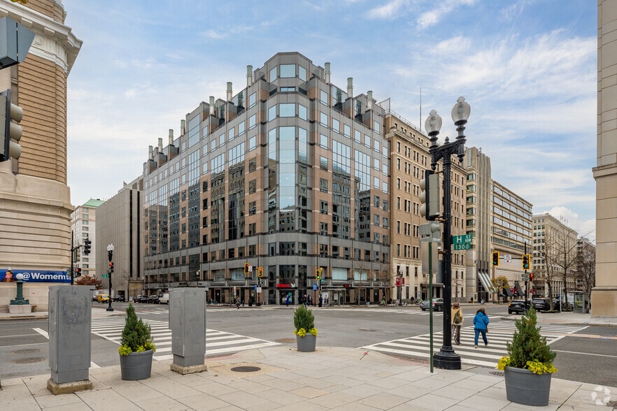 More Photos Of 1250 H St NW, Washington Office For Lease