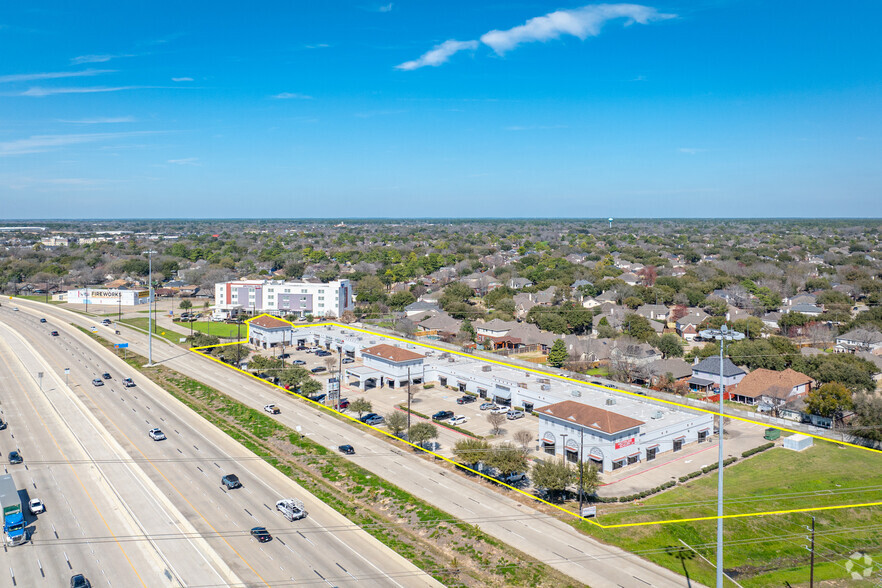 Primary Photo Of 20320 Northwest Fwy, Houston Medical For Lease