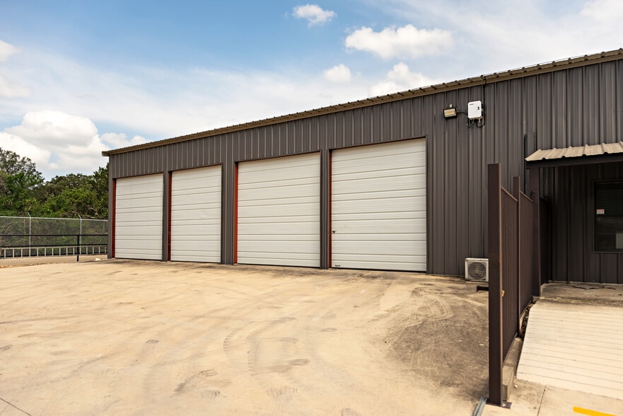 Primary Photo Of 18838 FM 2252, San Antonio Warehouse For Lease