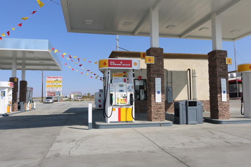 More Photos Of 13118 Pearblossom Hwy, Pearblossom Service Station For Sale