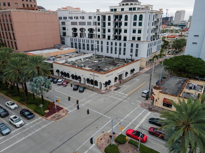 More Photos Of 280-284 Alhambra Cir, Coral Gables Office For Lease