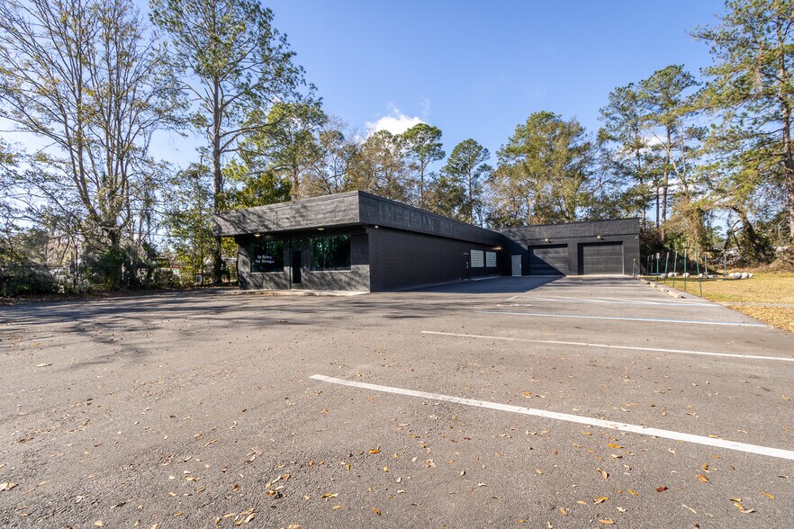 More Photos Of 1724 NE 2nd St, Gainesville Light Manufacturing For Sale