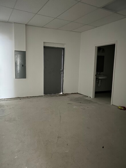 More Photos Of 7335-7373 Jefferson Hwy, Harahan Freestanding For Lease