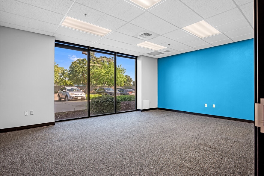 More Photos Of 9401 E Stockton Blvd, Elk Grove Office Residential For Sale