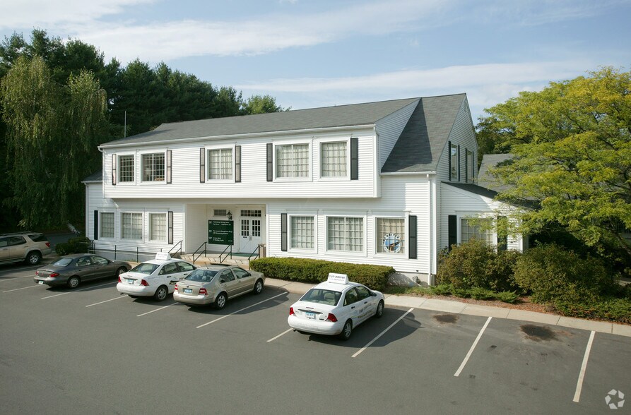 Primary Photo Of 395 W Avon Rd, Avon Office For Lease