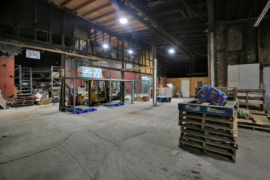 More Photos Of 701 Bingaman St, Reading Industrial For Sale