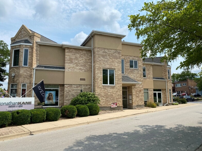 More Photos Of 18065 S Harwood Ave, Homewood Storefront For Sale