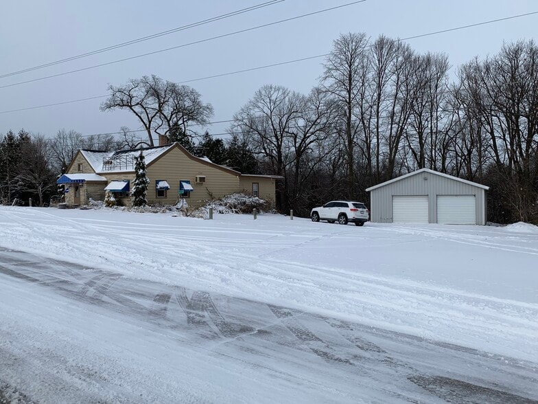 More Photos Of 6053 Rock Falls Rd, Luxemburg Restaurant For Sale