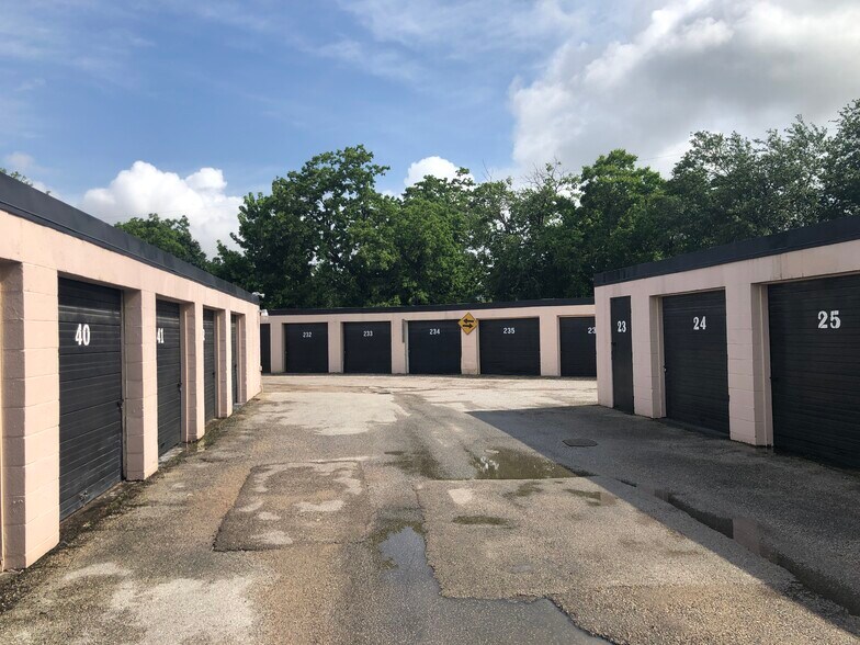 More Photos Of 1112 W Southmore Ave, Pasadena Specialty For Sale