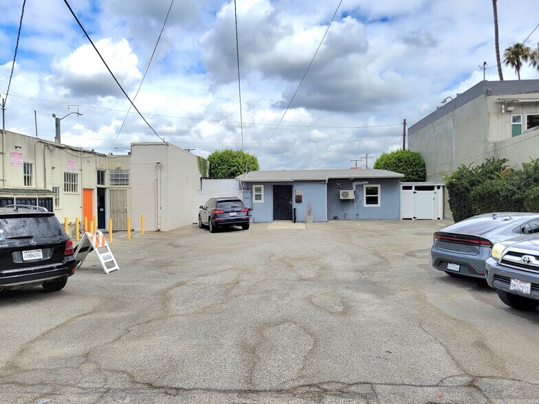 More Photos Of 11276 Washington Pl, Culver City Storefront For Lease