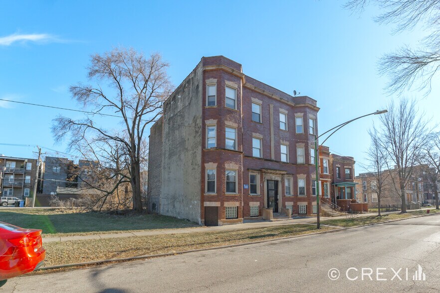 More Photos Of , Chicago Multifamily For Sale