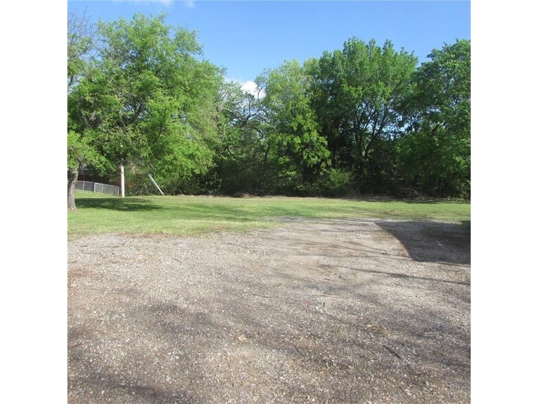 More Photos Of 202 E Interurban St, Rockwall Land For Sale