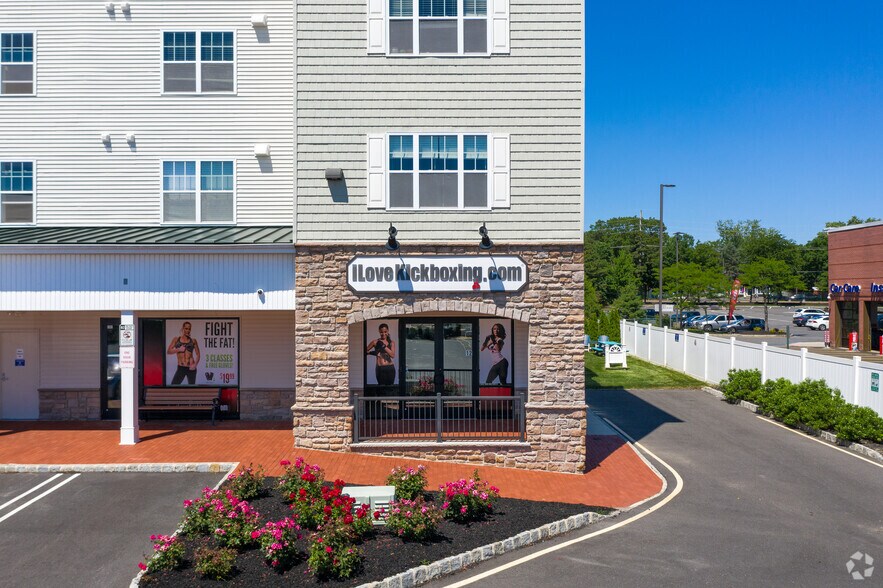 More Photos Of 101 Prosper Way, Brick Apartments For Lease