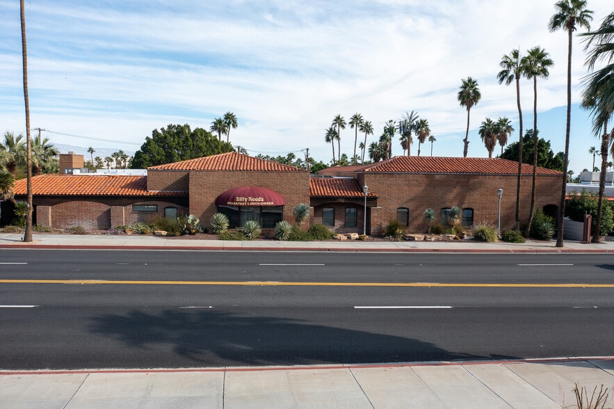 More Photos Of 1800 N Palm Canyon Dr, Palm Springs Restaurant For Sale