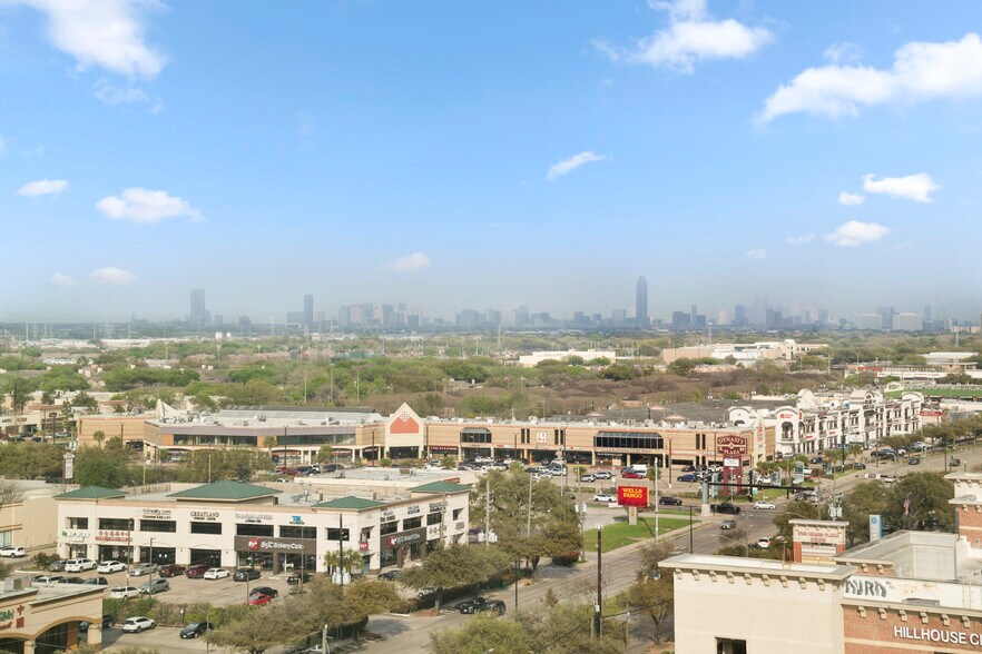 More Photos Of 9999 Bellaire Blvd, Houston Medical For Lease
