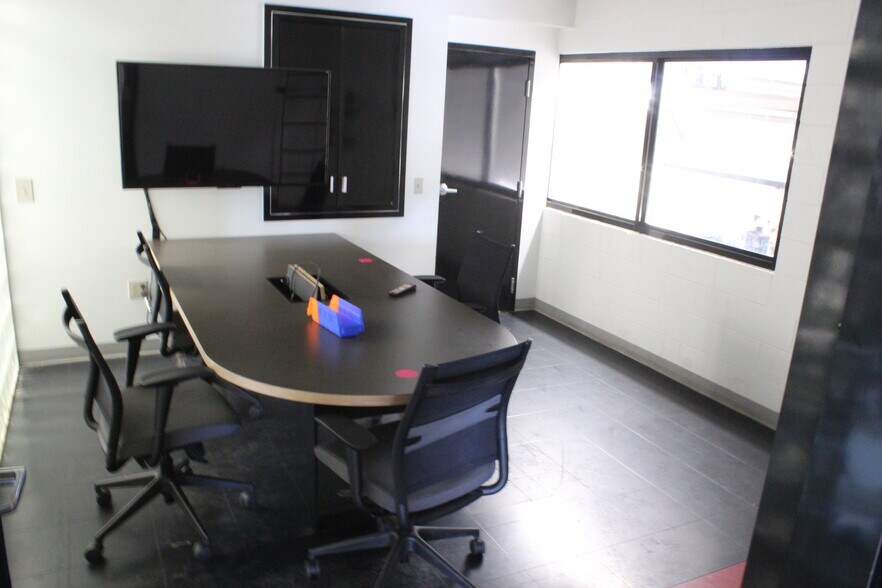 More Photos Of 2950 S Havana St, Aurora Unknown For Lease