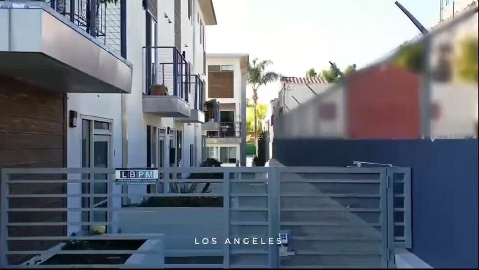 More Photos Of 1245 N New Hampshire Ave, Los Angeles Apartments For Sale