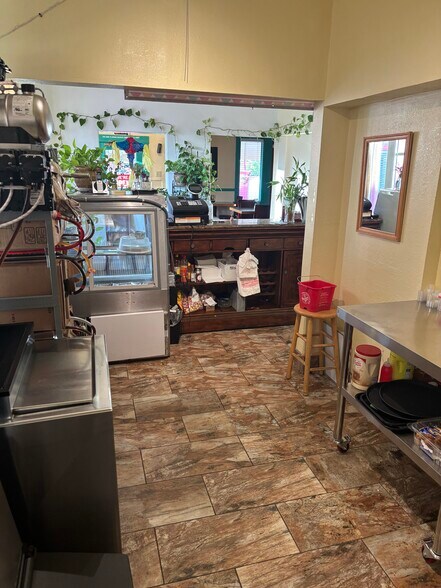 More Photos Of 119 E Speedway Blvd, Tucson Restaurant For Sale