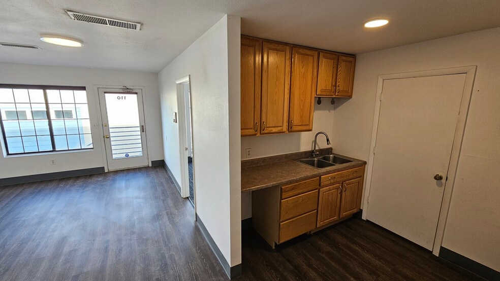 More Photos Of 12100 W 52nd Ave, Wheat Ridge Warehouse For Lease