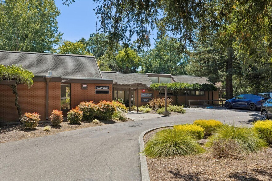 Primary Photo Of 864-868 2nd St, Santa Rosa Medical For Sale