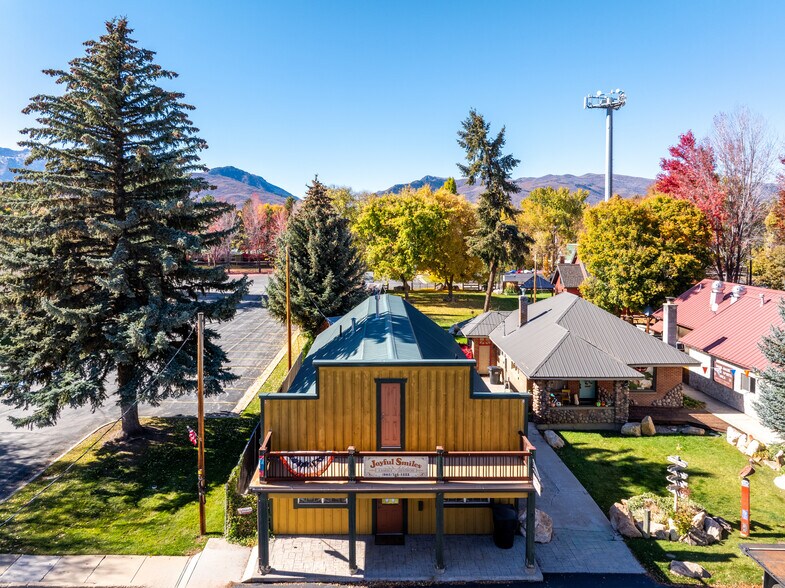 Primary Photo Of 237 S 7400 E, Huntsville Freestanding For Sale