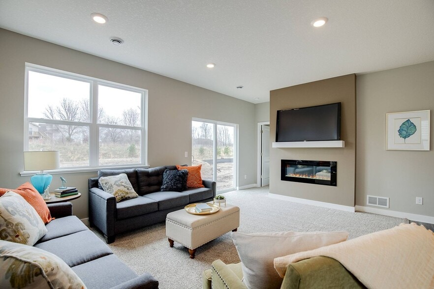 More Photos Of 9713 95th Pl, Maple Grove Apartments For Sale