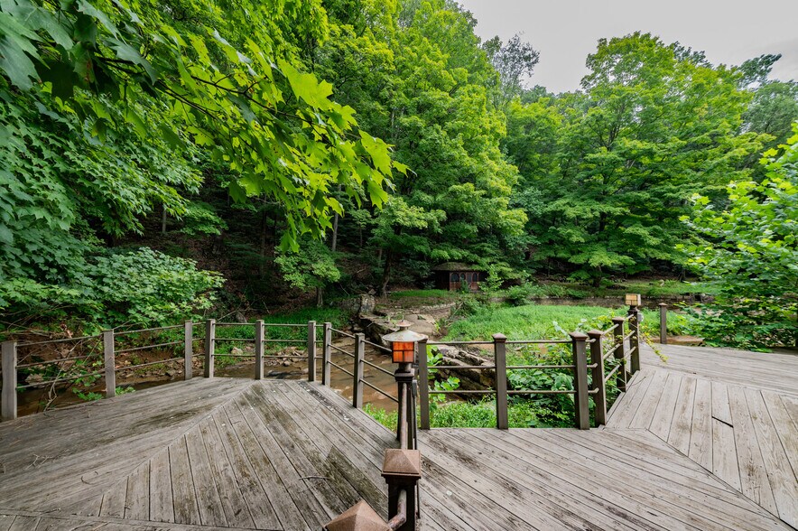 More Photos Of 3313 Four H Camp Rd, Morgantown Specialty For Sale