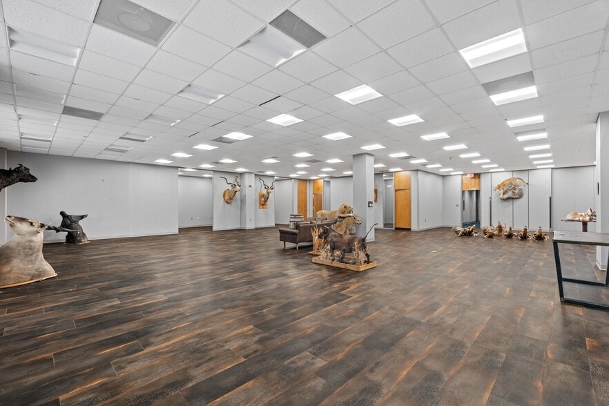 More Photos Of 3600 Wheeler Ave, Fort Smith Office For Sale