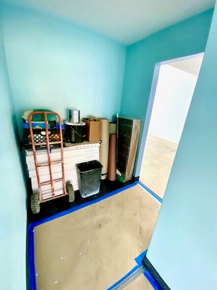 More Photos Of 7574 Trade St, San Diego Research And Development For Lease