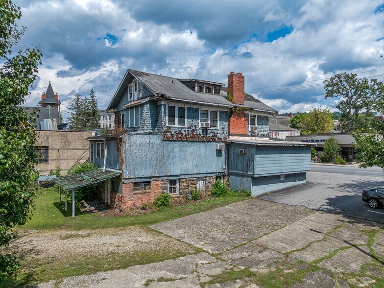 More Photos Of 210 Merrimon Ave, Asheville Land For Sale