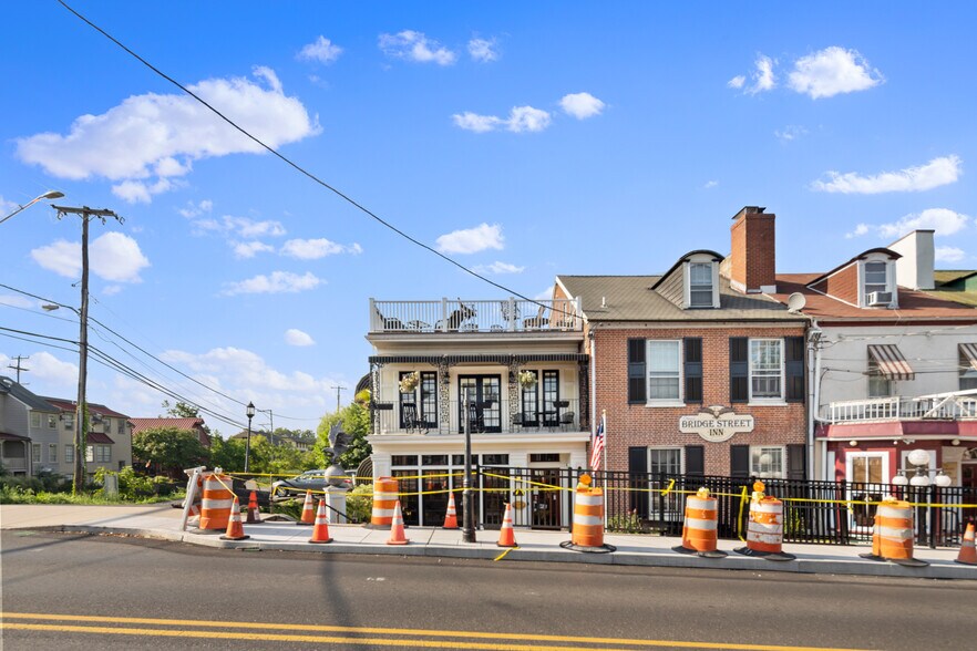 More Photos Of 28 W Bridge St, New Hope Hospitality For Sale