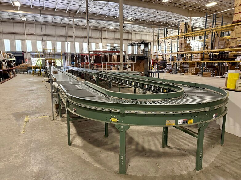 More Photos Of 189 Ringgold Industrial Pky, Danville Manufacturing For Lease