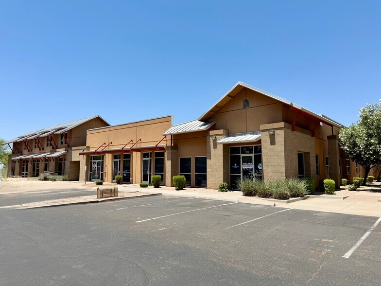 Primary Photo Of 2045 S Vineyard, Mesa Medical For Sale