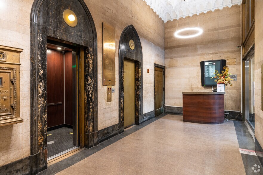 More Photos Of 150 W 28th St, New York Office For Lease