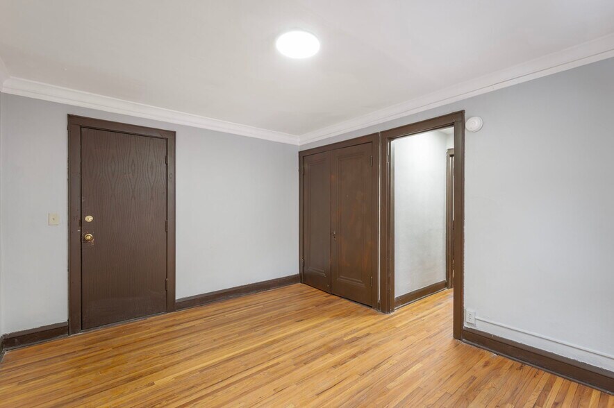 More Photos Of 487 Grand Ave, Saint Paul Apartments For Sale