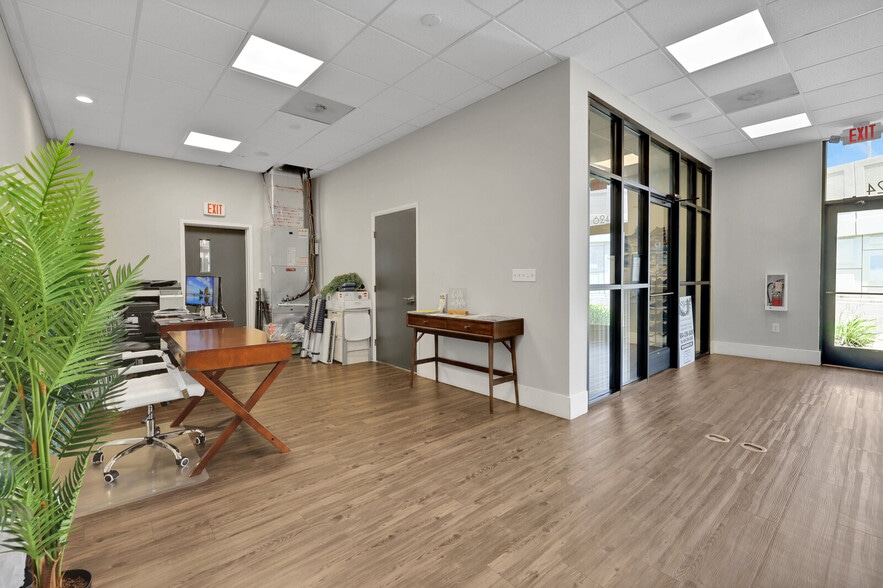 More Photos Of 624 Goodwin St, Jacksonville Office For Sale