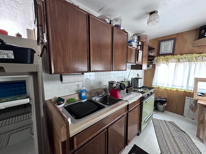 More Photos Of 4835 Himilaya rd, Fairbanks Specialty For Sale