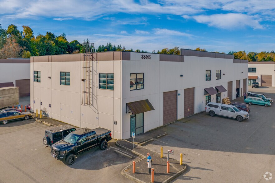 Primary Photo Of 33415 Maclure Rd, Abbotsford Warehouse For Sale